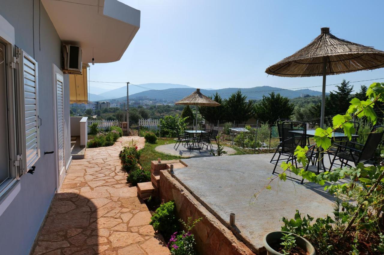 Osmanaj Ferienhaus *