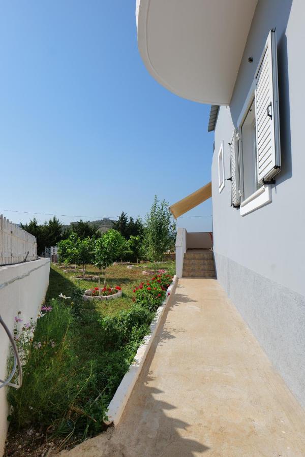 Osmanaj Ferienhaus Ksamil
